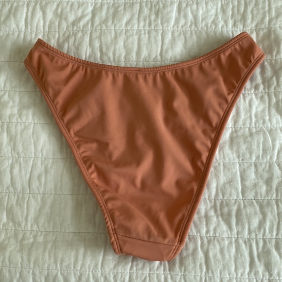 NWT TEA YOU Peachy High Waited Clasp Bikini Bottoms Moderate Coverage Size Large - Picture 5 of 8